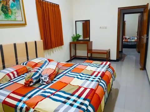 Villa Strawberry Field — Ruang Dalam